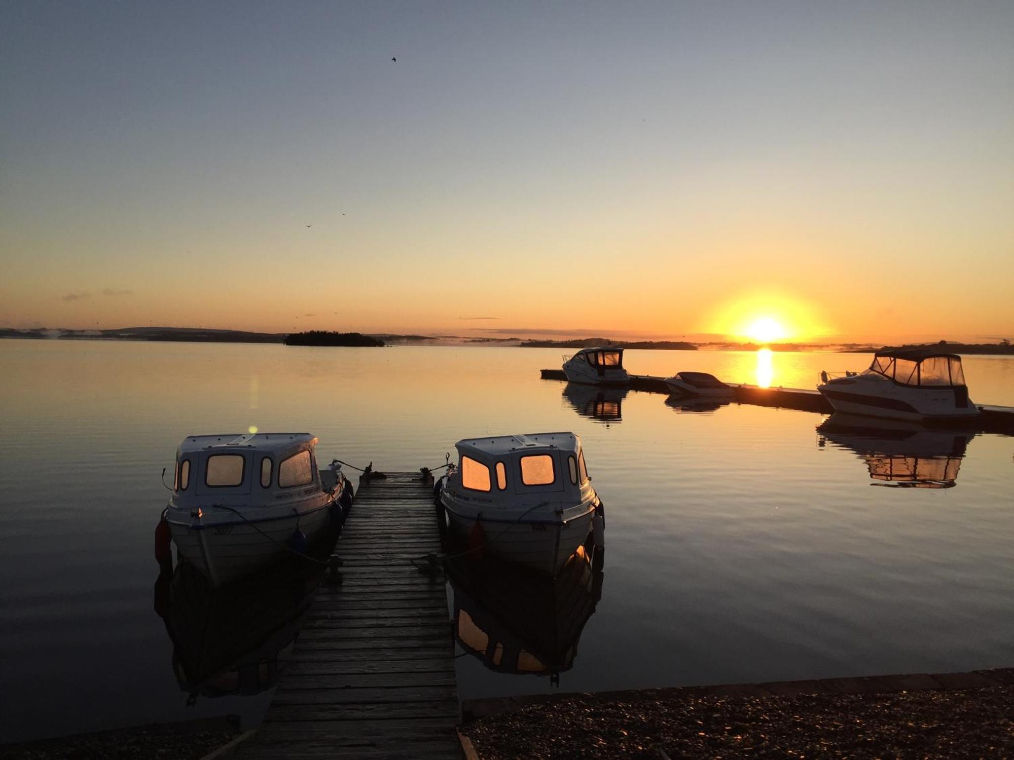 Tullybay Holiday Lodges Enniskillen Kültér fotó